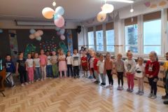 8ba7e694-7341-40b6-a880-c78ff736a858